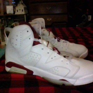 Mens Jordan 6 Maroons size 11